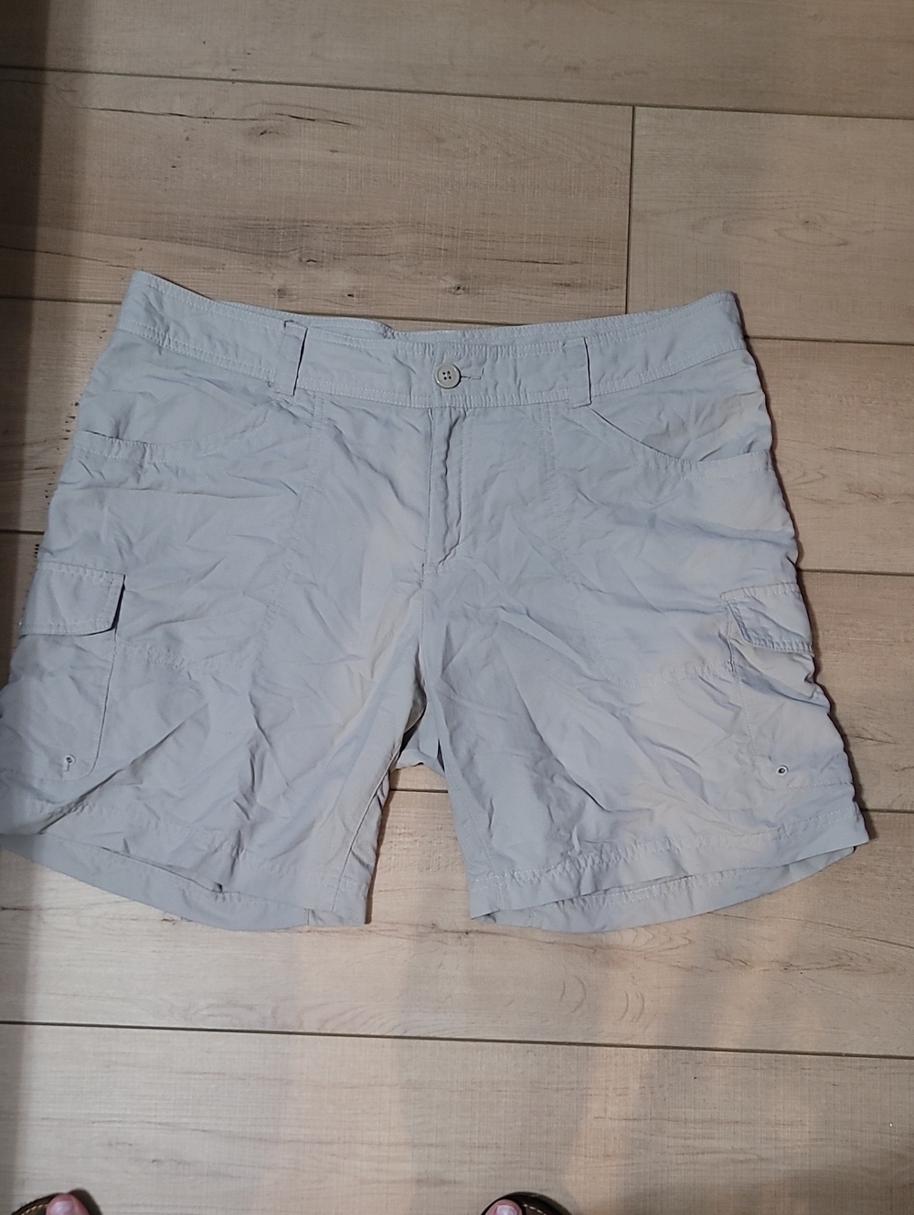 Columbia Womens Cargo Shorts - Light Tan